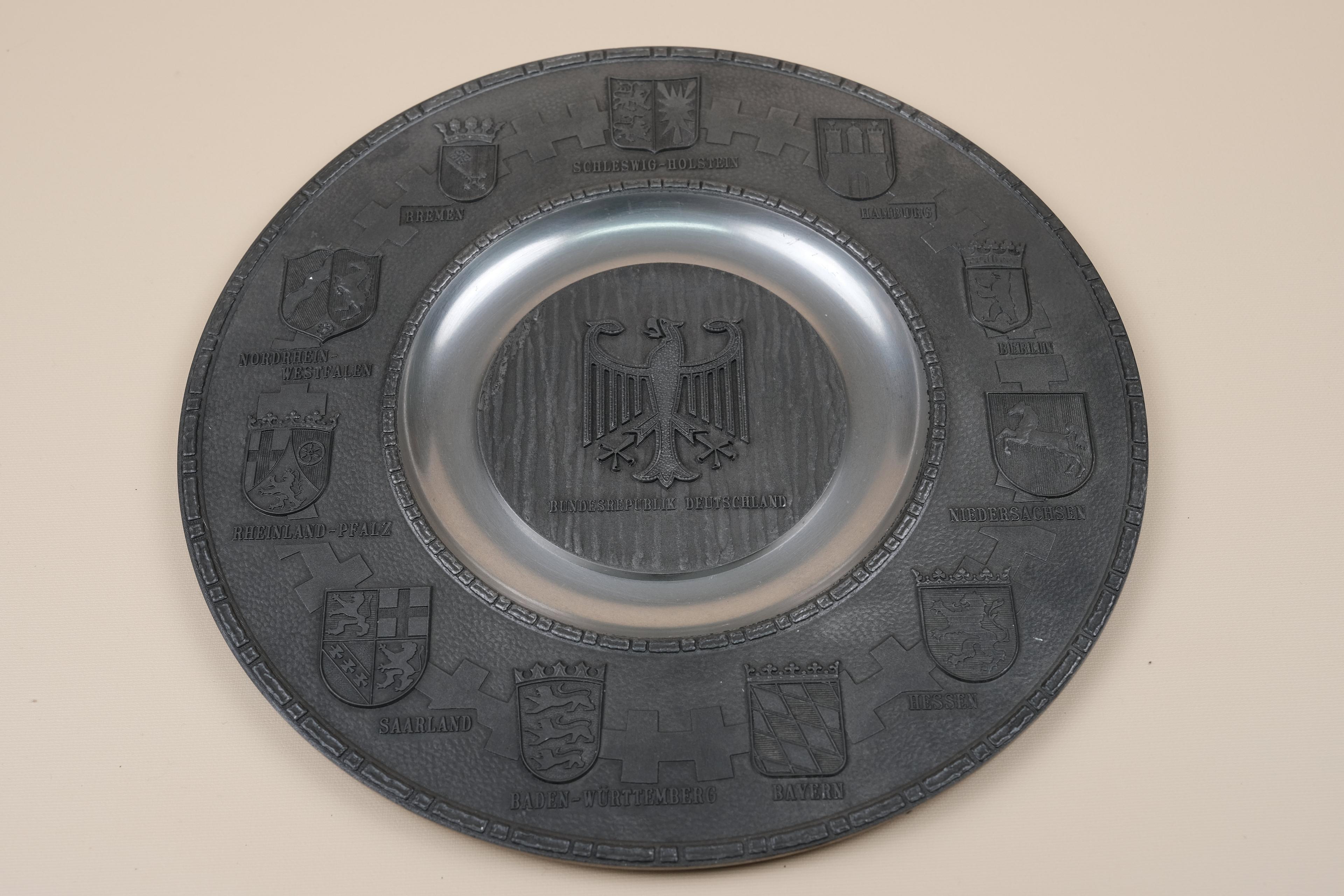 접시(연방 주 문장)